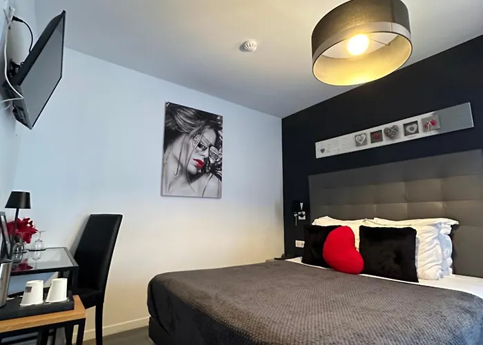 Hôtel et Appartement Le Maguy Cassis